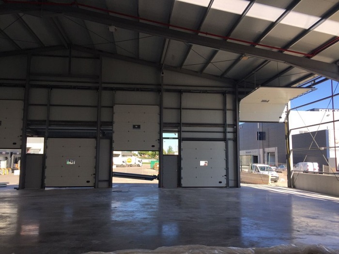How Can You Keep Industrial Sectional Doors Working&nbsp;Smoothly