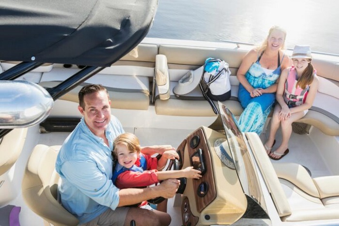 How Can You Create Lasting Memories Through a Family Boating&nbsp;Lifestyle