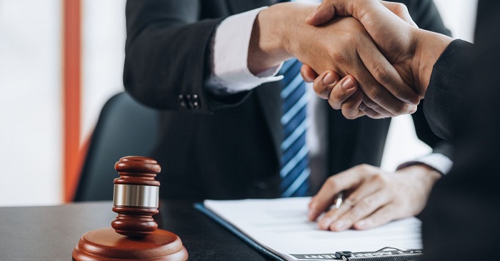 What Should You Look for When Choosing a Law Firm for Your Legal&nbsp;Needs